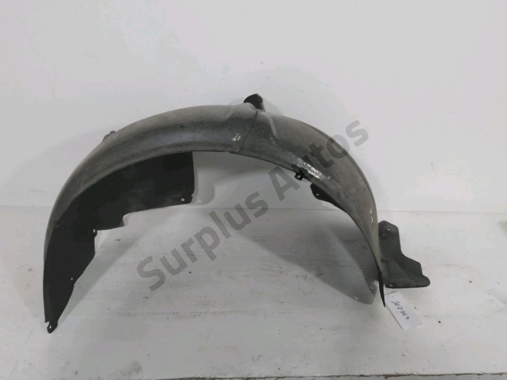 Pare-boue avant gauche