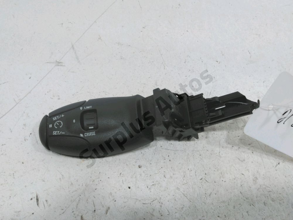 Commande régulateur de vitesse