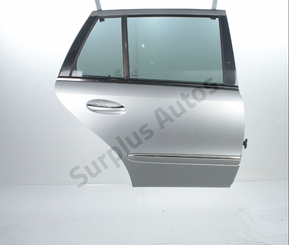 Porte arrière droite