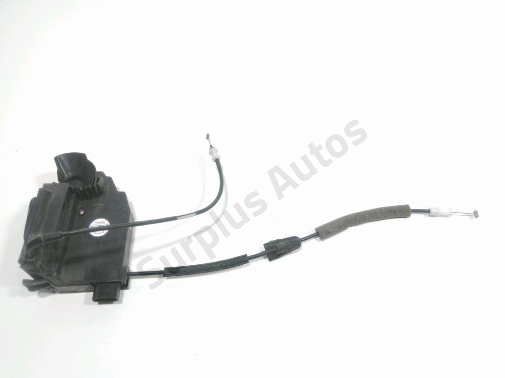 Serrure de porte avant droite