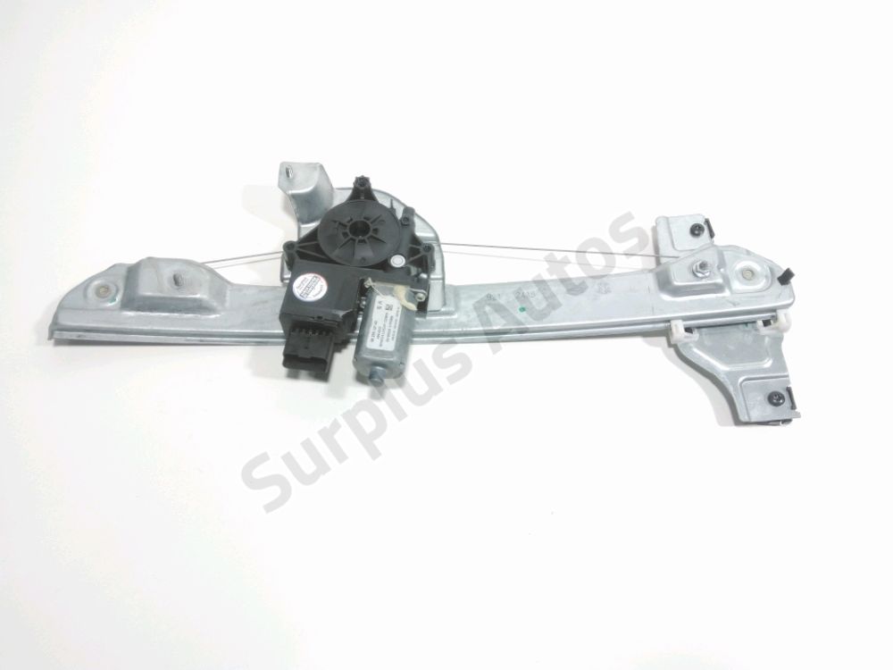 Leve-vitre electrique avant droit