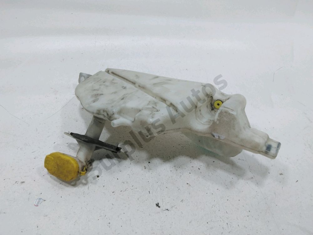 Réservoir de lave glace avant