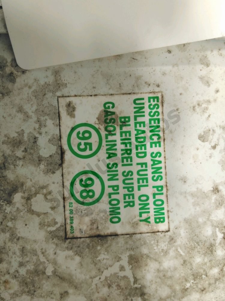 Trappe à carburant