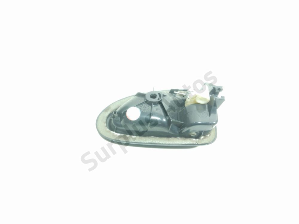 Poignée intérieure porte avant gauche