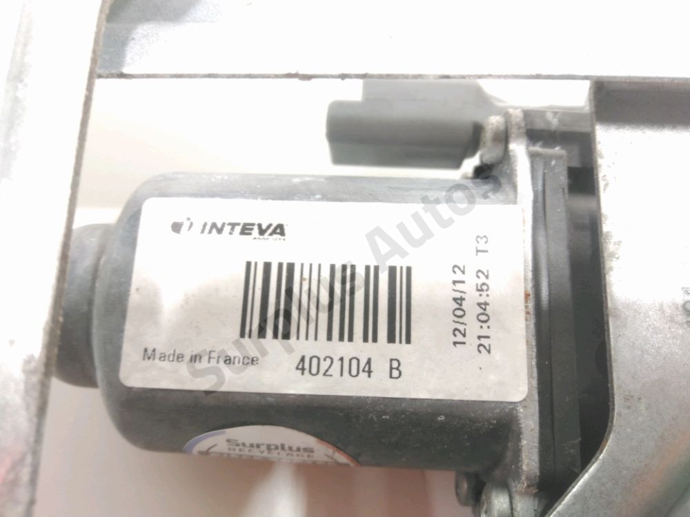 Lève-vitre électrique avant droit