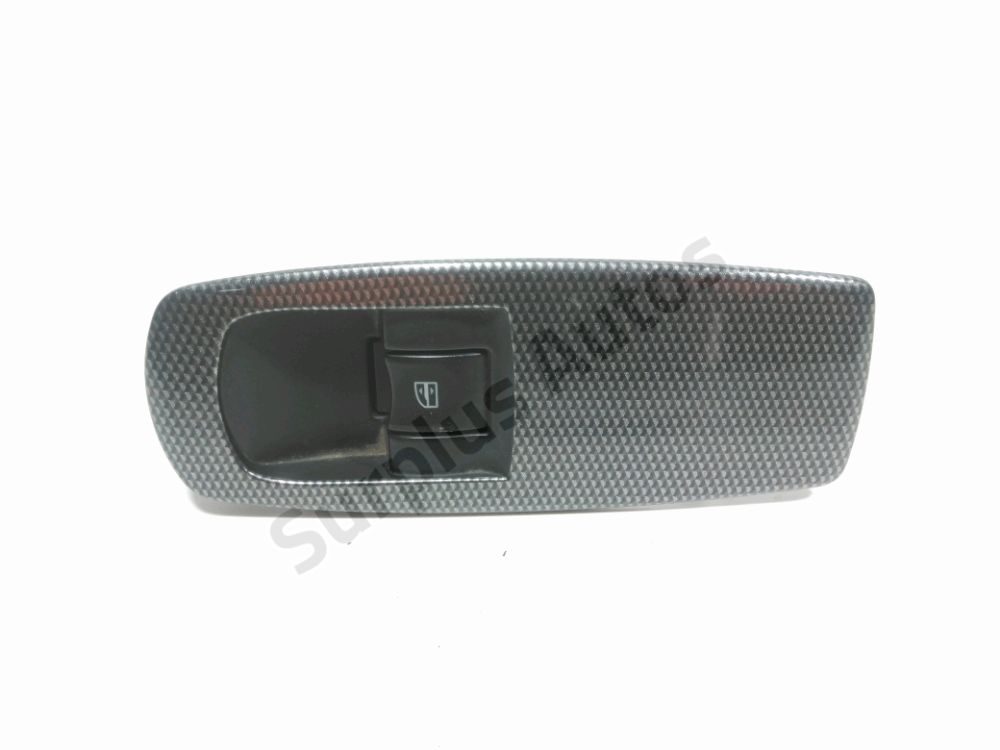 Commande lève-vitre avant droit