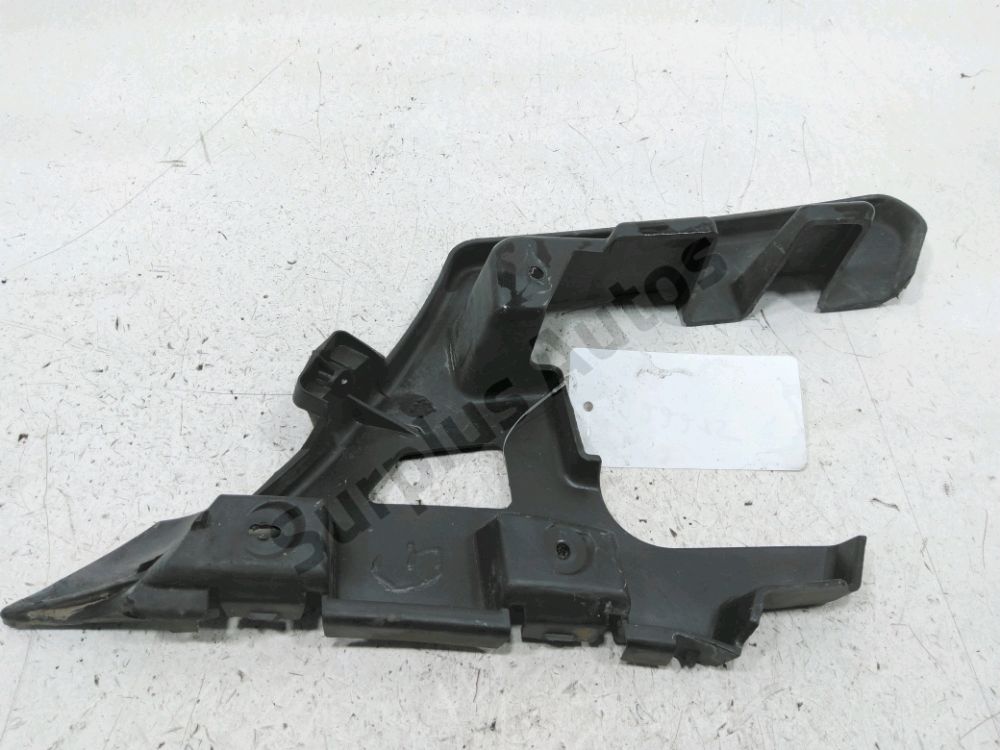 Support gauche de pare-choc arrière