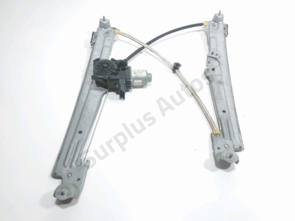 Lève-vitre électrique avant droit