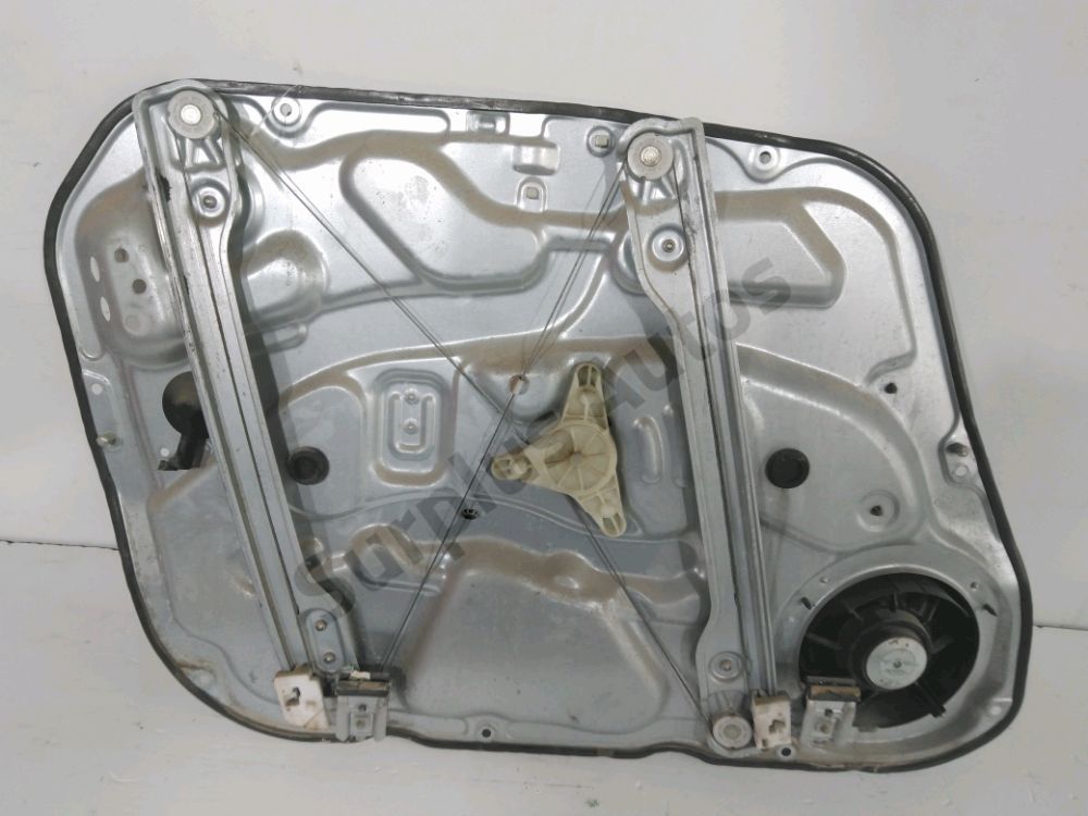 Lève-vitre électrique avant droit