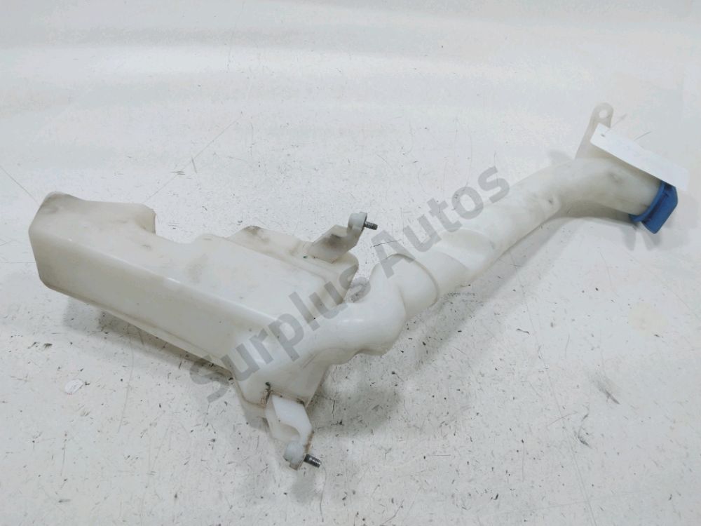Réservoir de lave glace avant