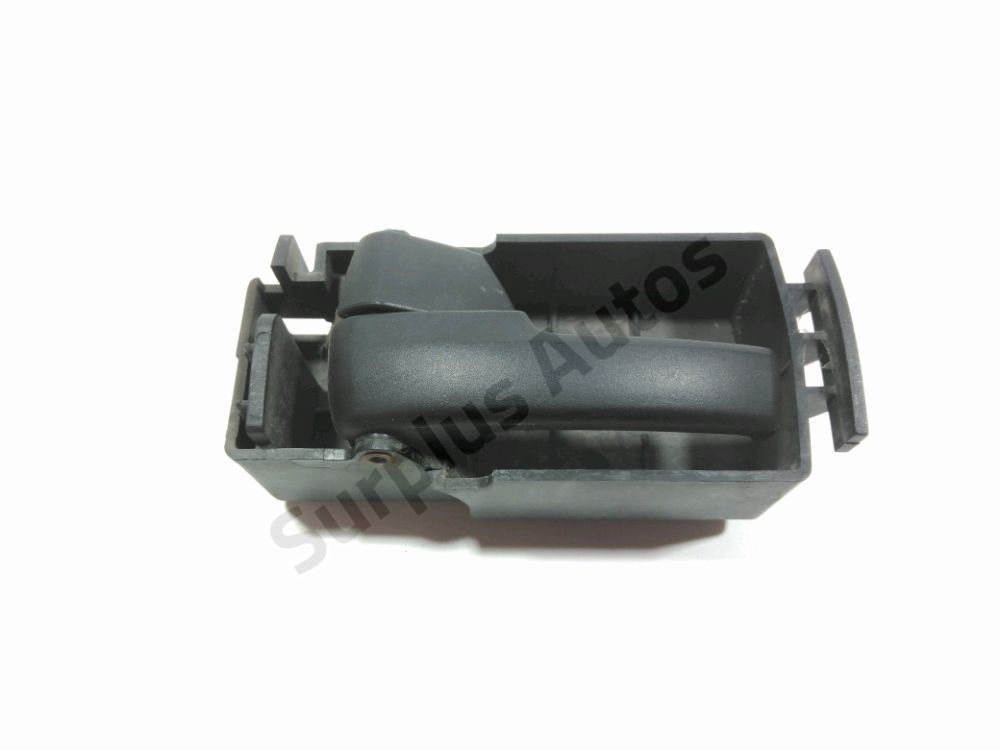 Poignée intérieure porte avant gauche