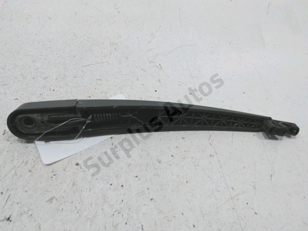 Bras d'essuie-glace arrière