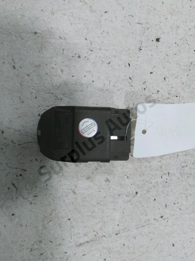 Commande lève-vitre avant gauche