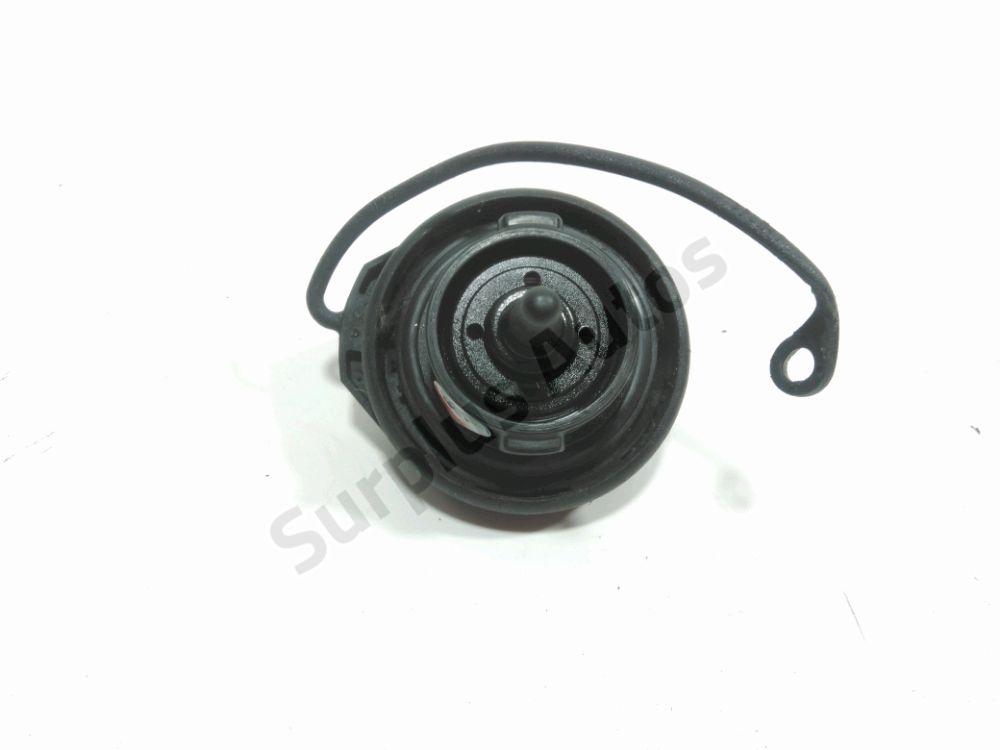 Bouchon de réservoir à carburant