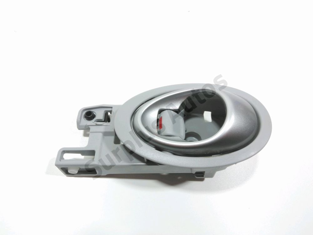 Poignée intérieure porte avant gauche