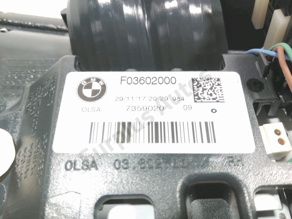 Feu arrière intérieur droit