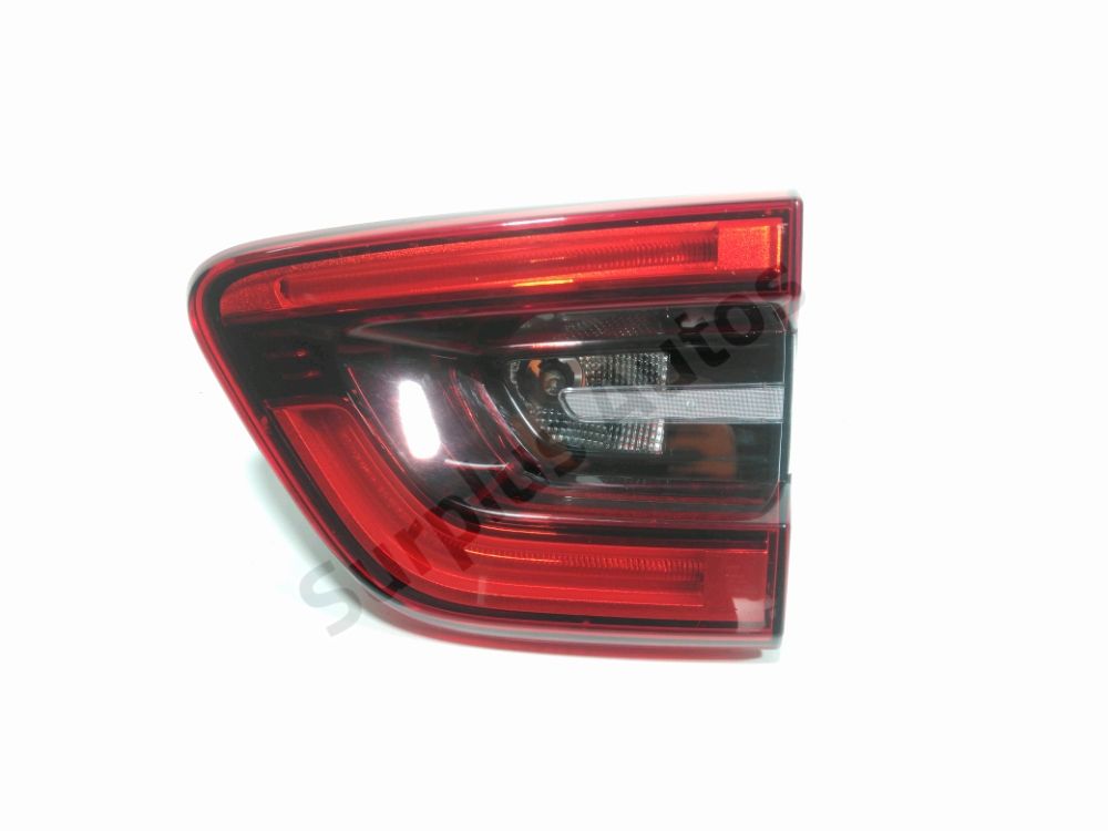 Feu arrière intérieur droit