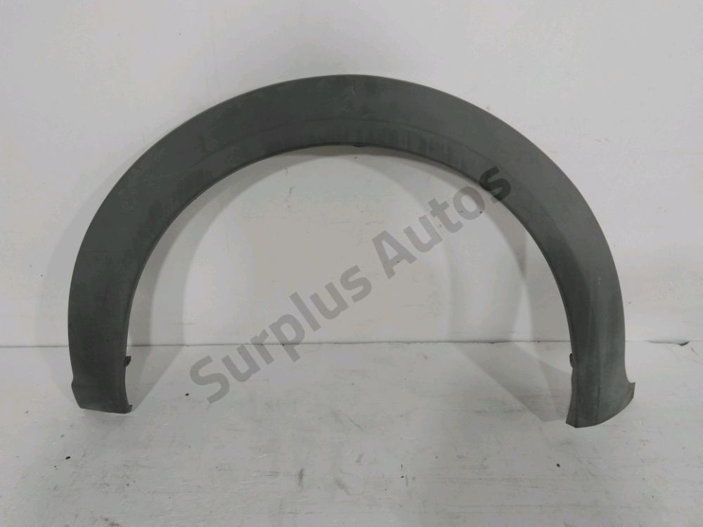 Elargisseur d'aile avant droite