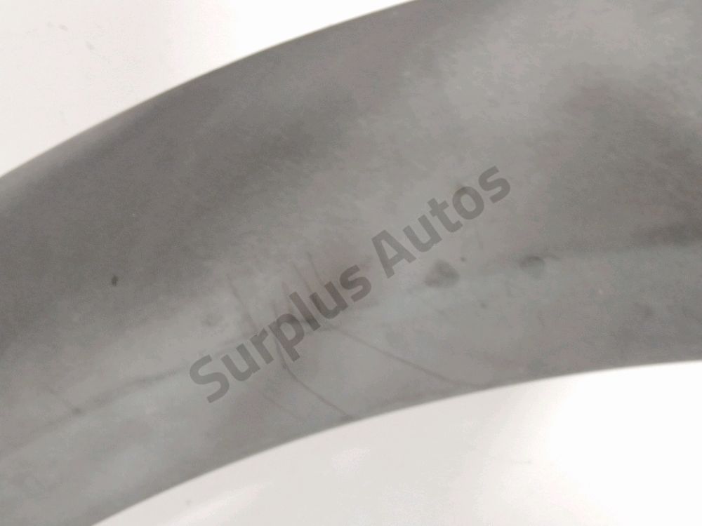 Elargisseur d'aile arrière droit