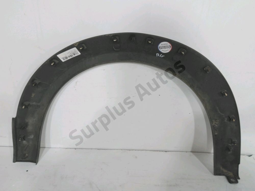 Elargisseur d'aile arrière gauche