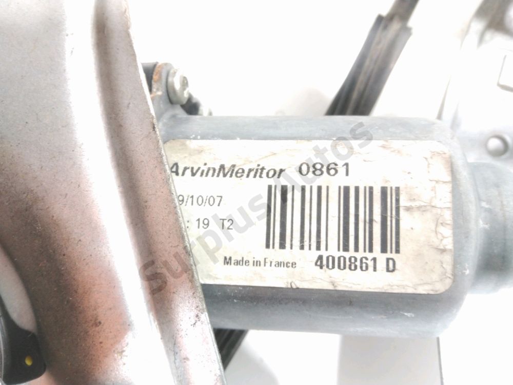 Lève-vitre électrique avant droit