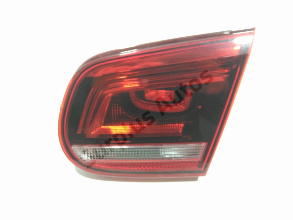 Feu arrière intérieur droit