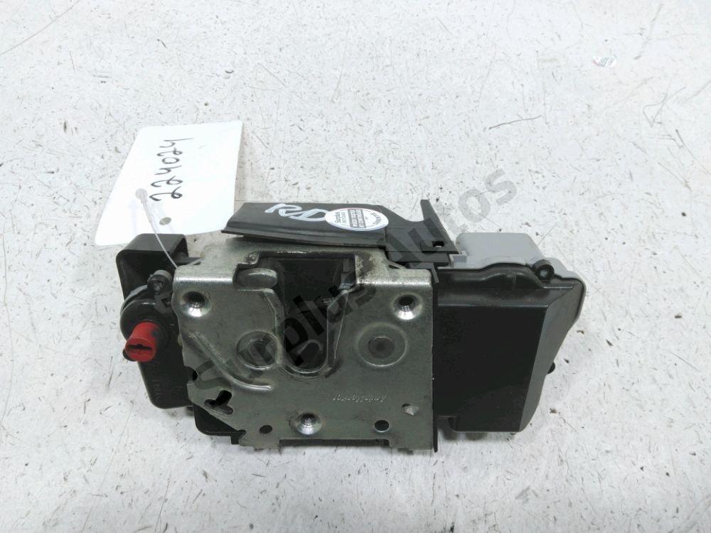 Serrure de porte arriere droite