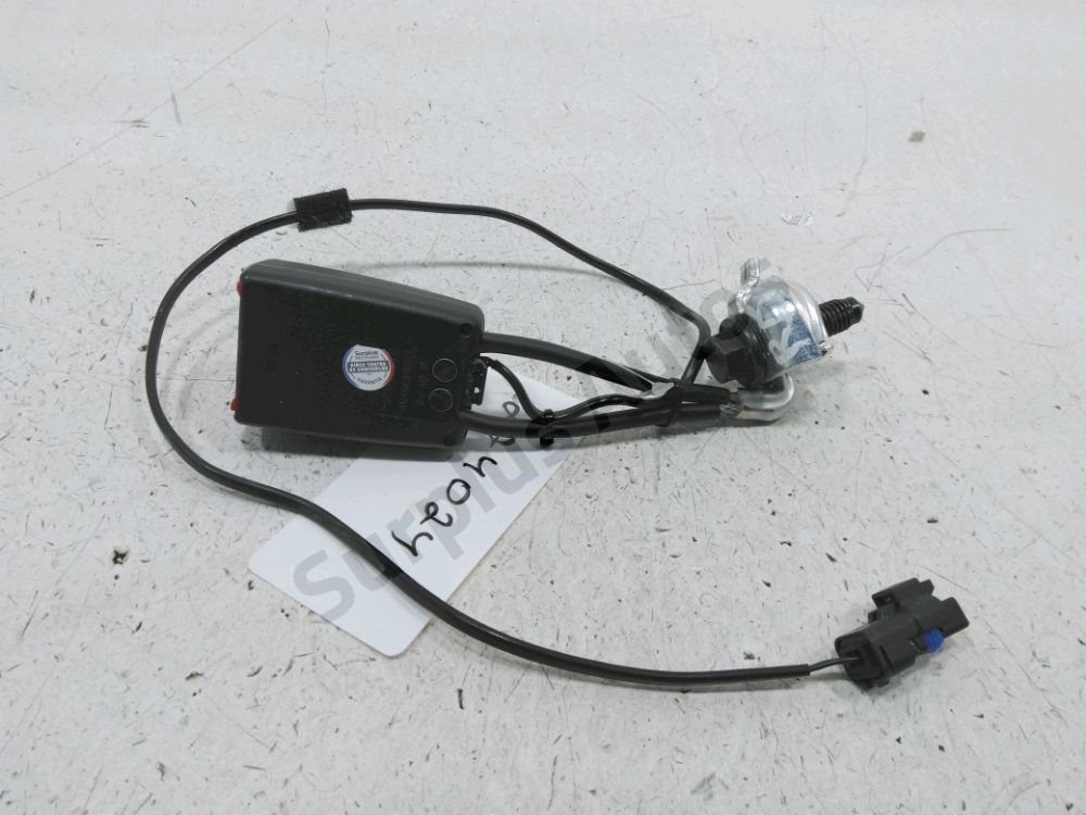 Ancrage ceinture arrière droit