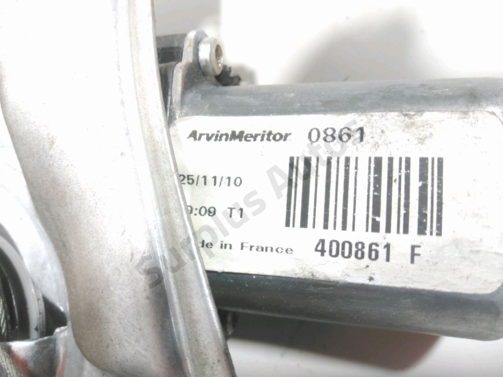 Lève-vitre électrique avant droit