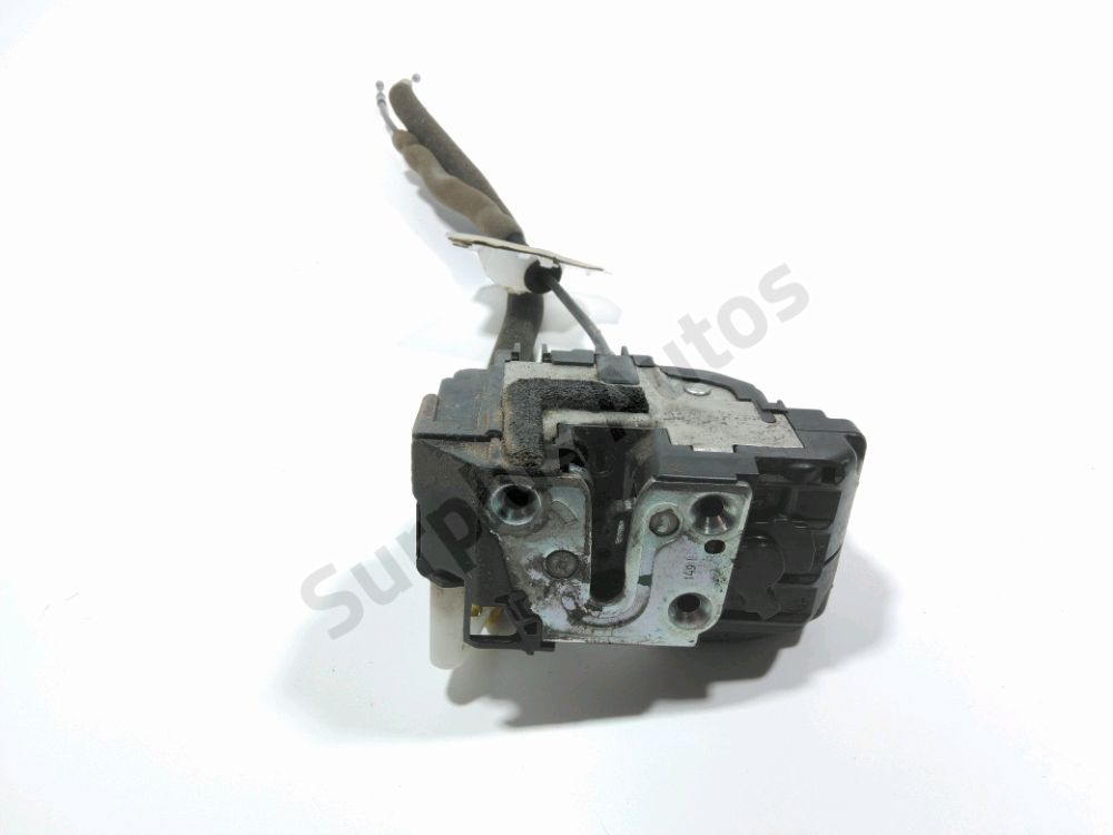 Serrure de porte avant gauche