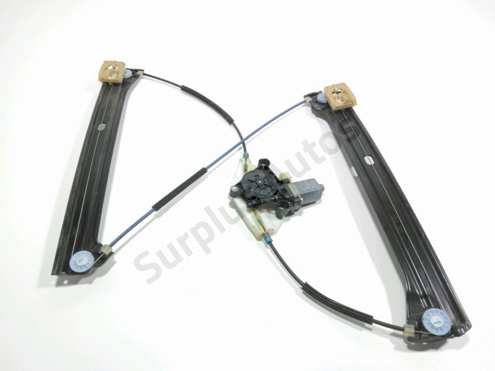 Leve-vitre electrique avant droit