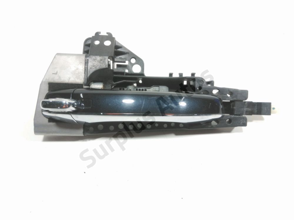 Poignée extérieure avant gauche