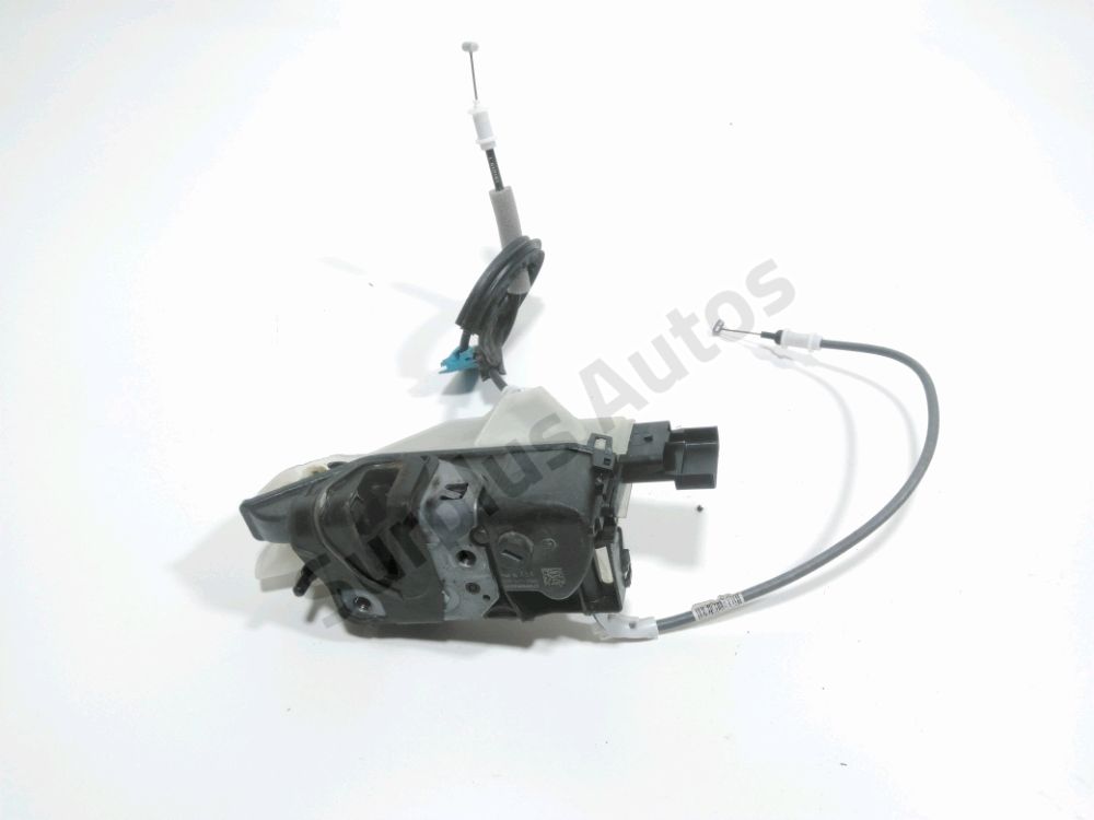 Serrure de porte avant gauche