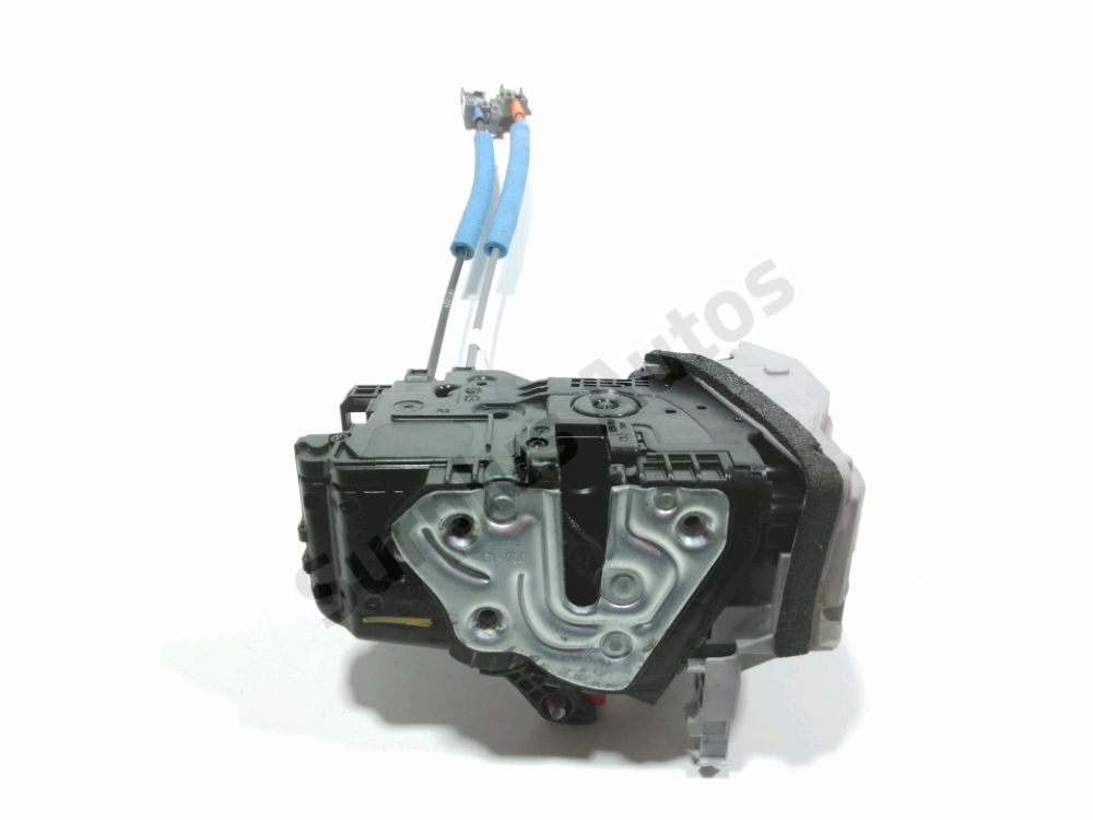 Serrure de porte avant droite