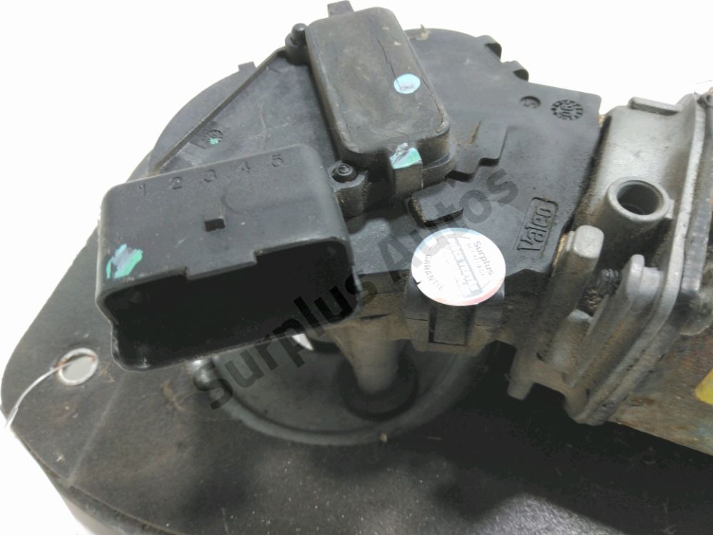Mécanisme + moteur d'essuie glace avant
