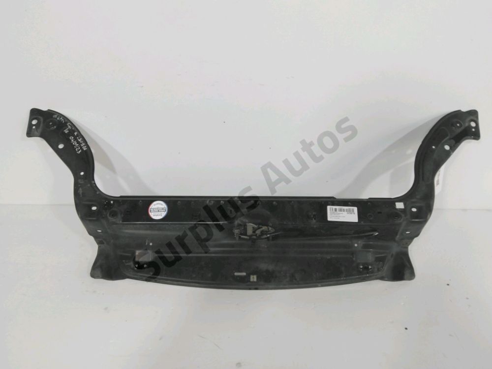 Traverse supérieure armature avant