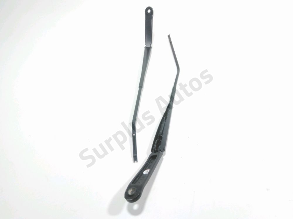 Bras d'essuie-glace avant