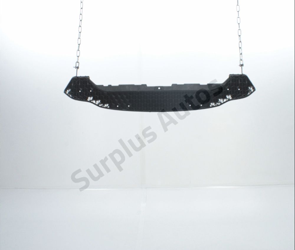 Traverse inférieure armature avant