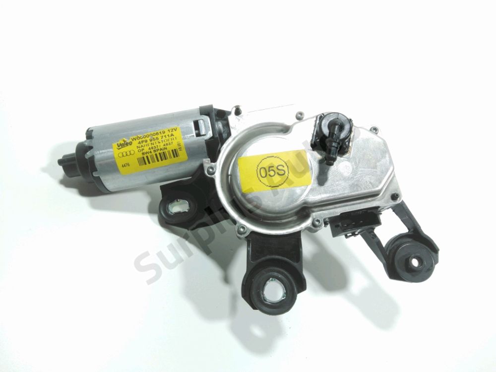 Moteur d'essuie glace arrière