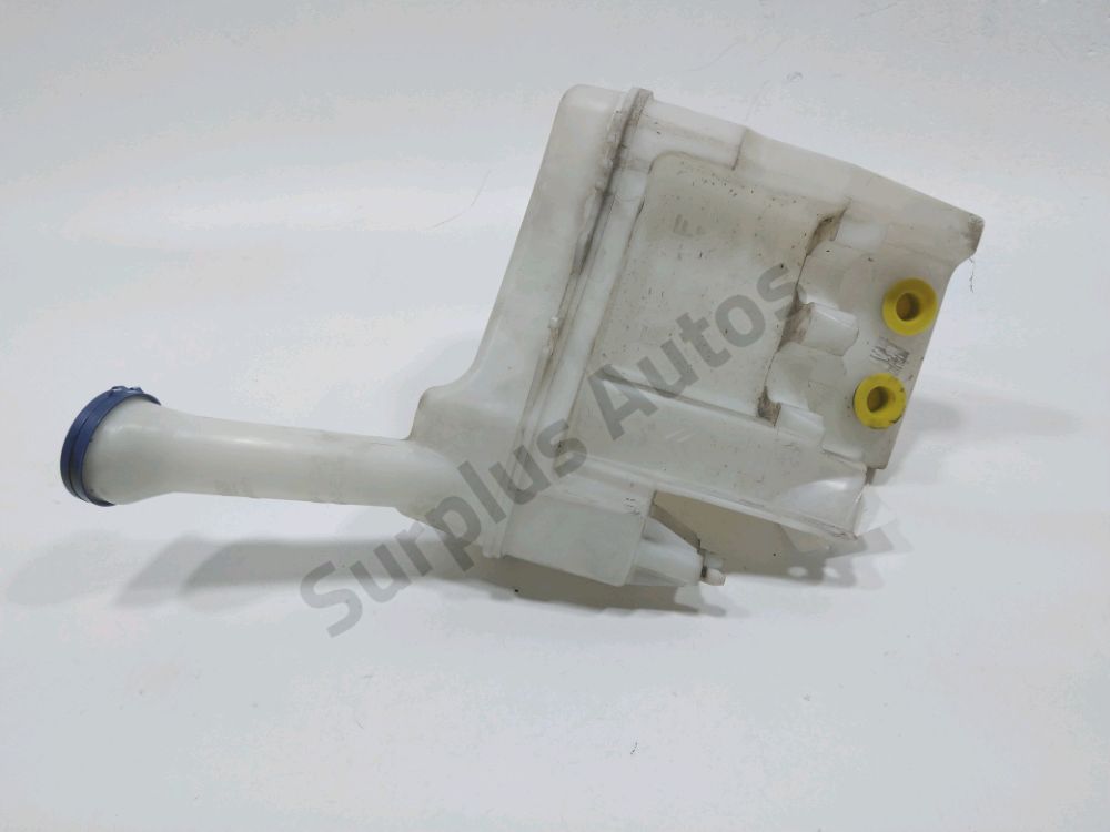 Réservoir de lave glace avant