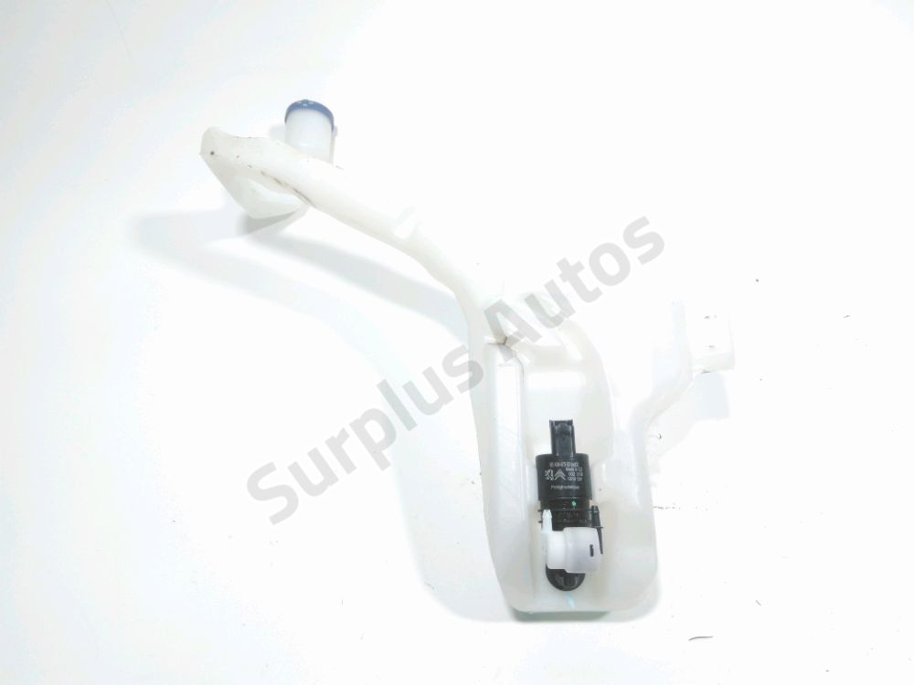 Reservoir de lave glace avant