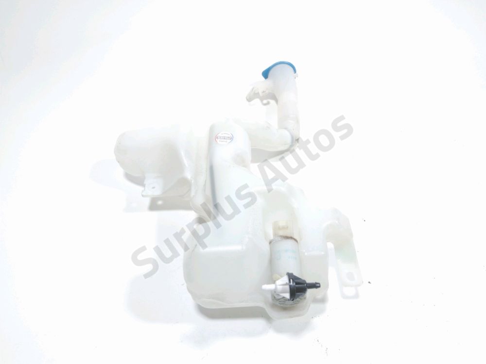 Réservoir de lave glace avant