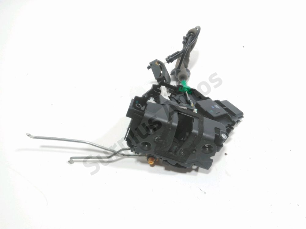 Serrure de porte avant gauche