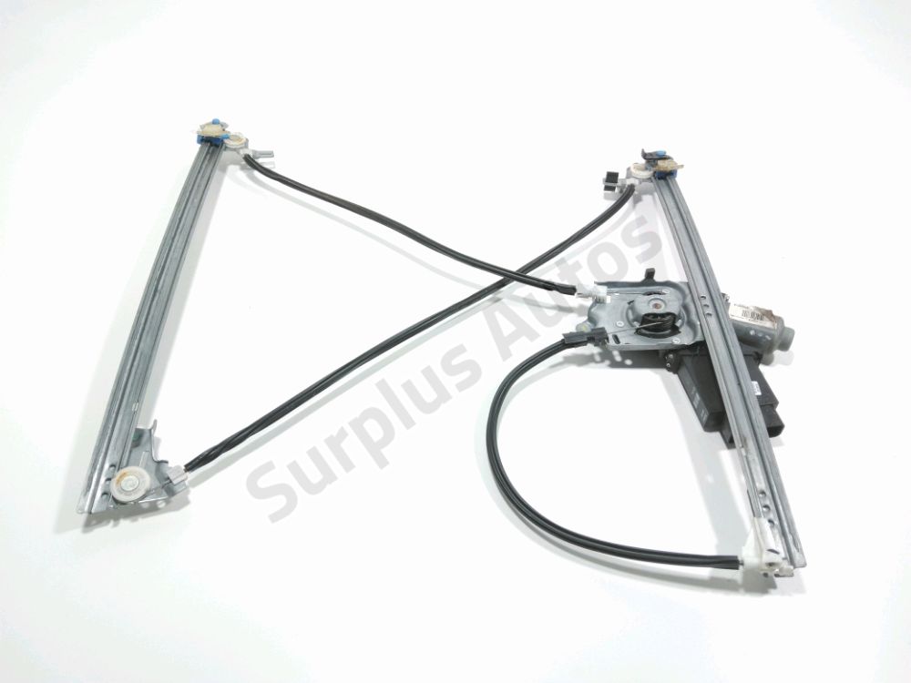 Lève-vitre électrique avant droit