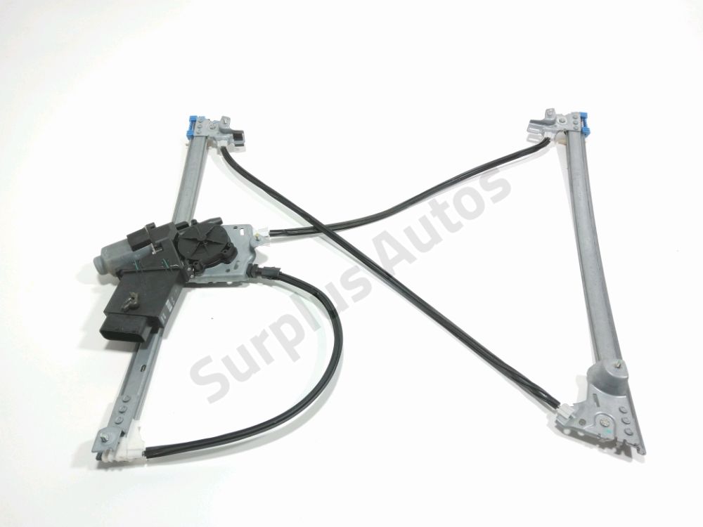 Lève-vitre électrique avant droit