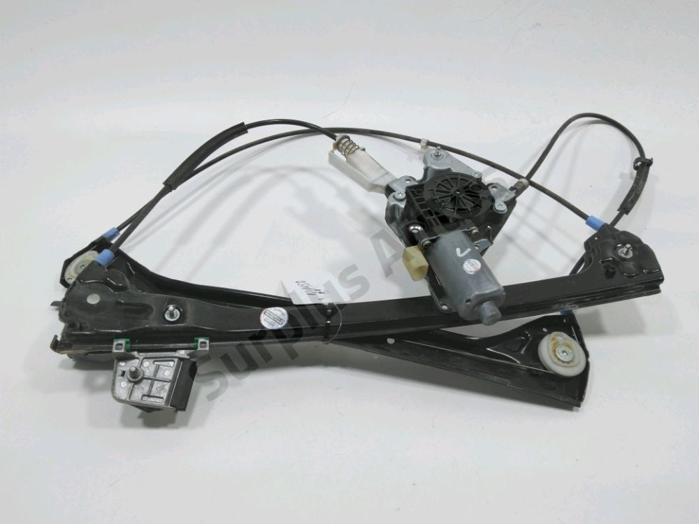 Lève-vitre électrique avant gauche