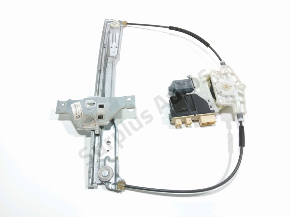 Lève-vitre électrique avant droit