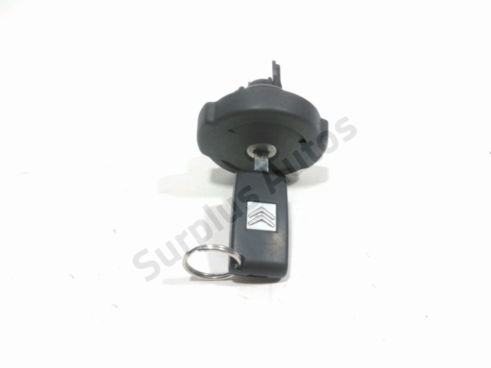 Bouchon de réservoir à carburant
