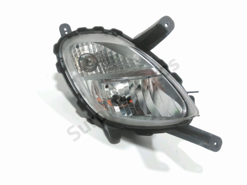 Feu diurne avant droit