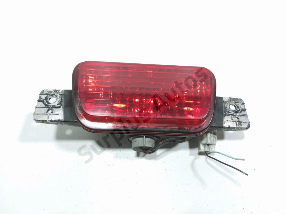 Feu de brouillard arrière central